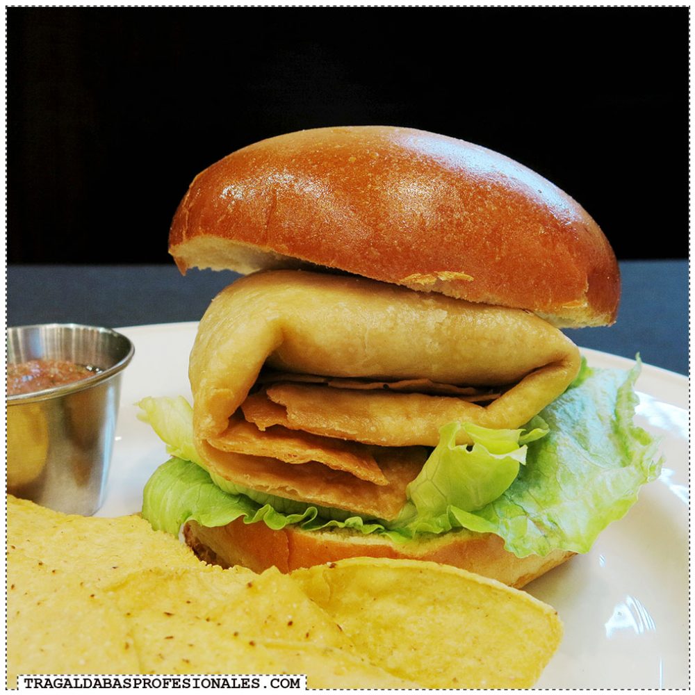 Tragaldabas Profesionales - Hamburguesas de Hard Rock Cafe Tragaldabas Profesionales - Hamburguesas de Hard Rock Cafe