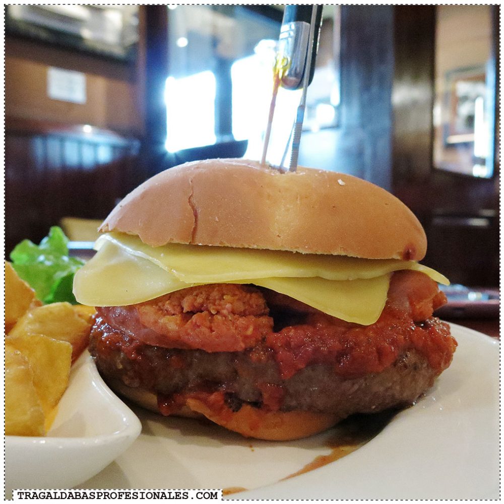 Tragaldabas Profesionales - Hamburguesas de Hard Rock Cafe Tragaldabas Profesionales - Hamburguesas de Hard Rock Cafe