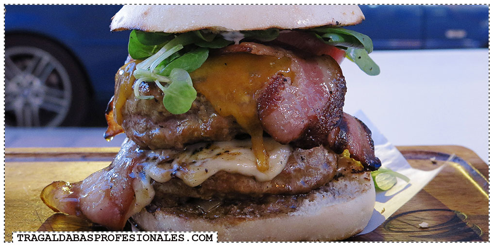 Hamburguesas en Madrid - Bacon cheese burger - Tragaldabas Profesionales